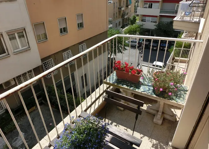 Sciarra Bed & Breakfast *